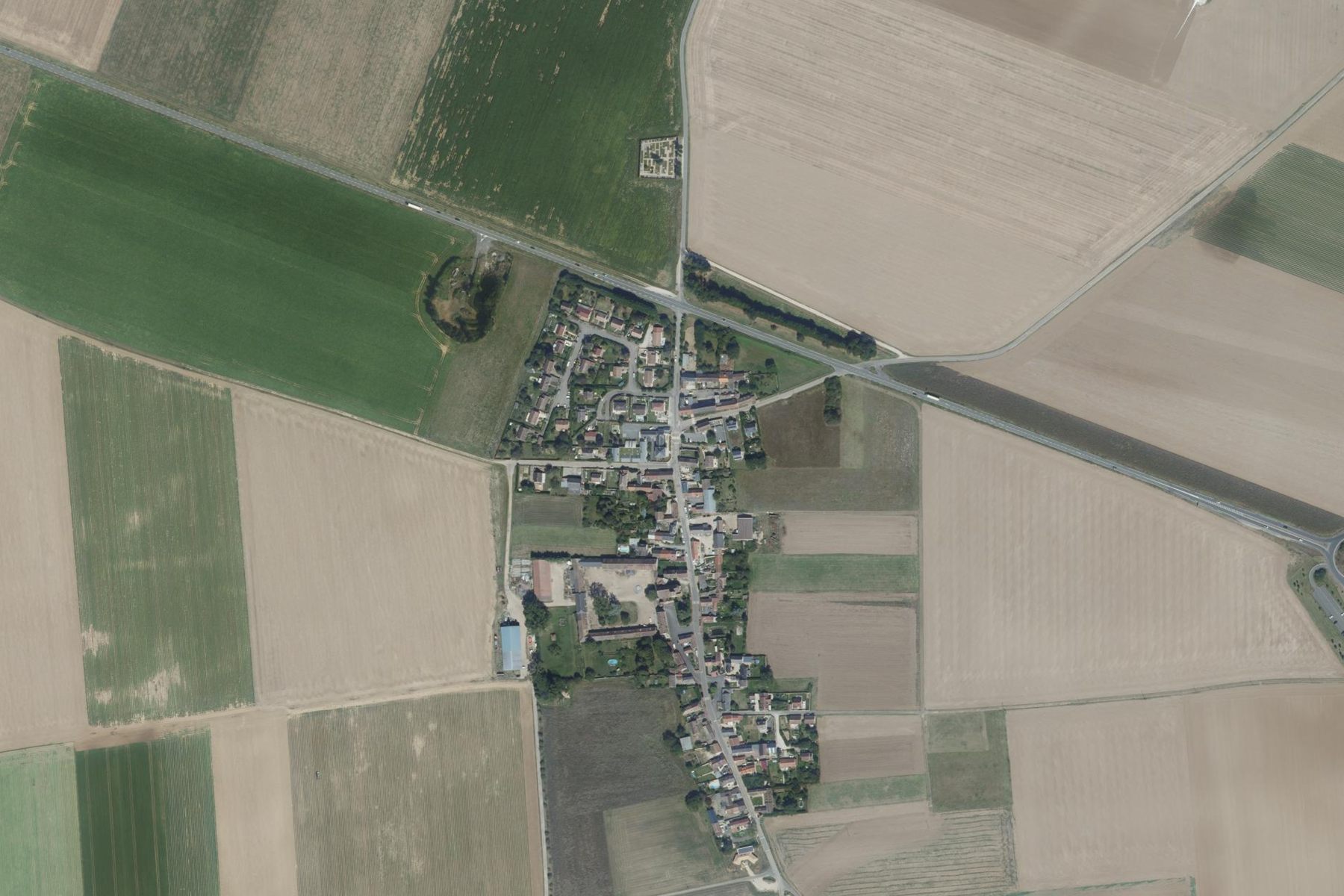 Le bourg d’Allainville aujourd’hui